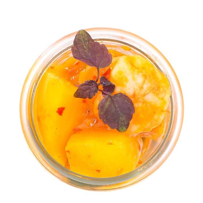 Black Tiger - Garnelen Salat mit Mango und Papaya - Feinkost Catering