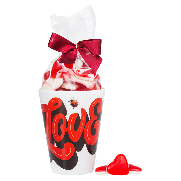 Süßes Love Haferl mit Herzen