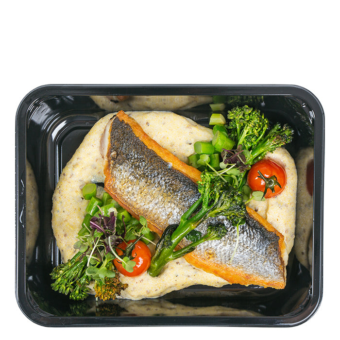 Gebratenes Wolfsbarschfilet mit Bimi Broccoli