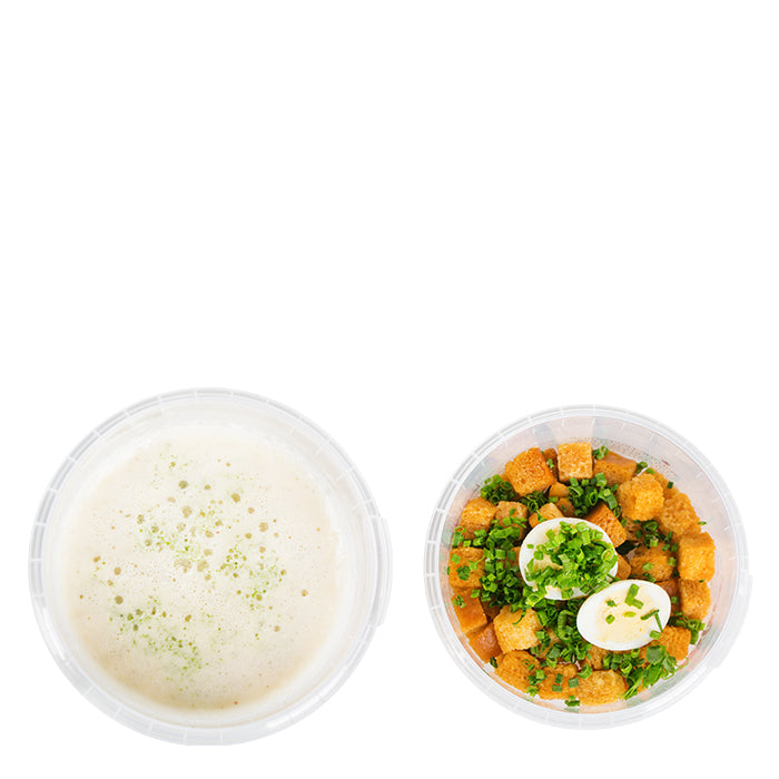 Spargelcrèmesuppe mit Wachtelei