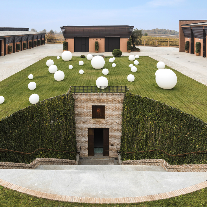 Lavignone Bunte Holzkiste, Piemont, Italien