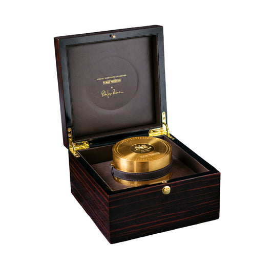 Precious Kaviar Box mit 24-karätiger Golddose